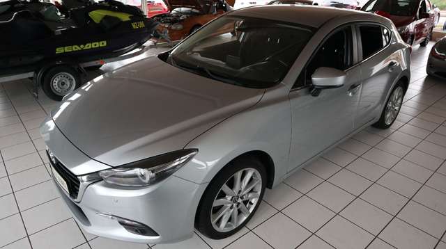 Imagine Mazda 3 Lim*120PS*BOSE*NAVI*LED*HEAD-UP*RFK*PDC V+H*