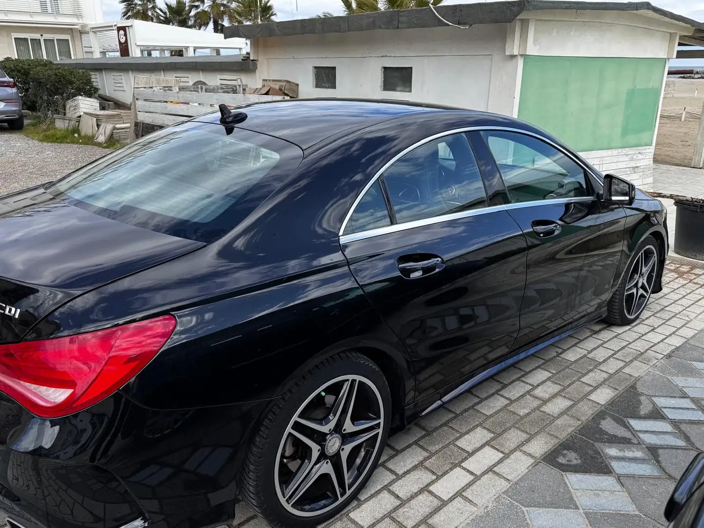 Mercedes-Benz CLA 220 premium - 2
