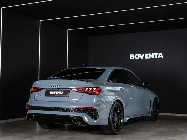 Audi RS3 view 9