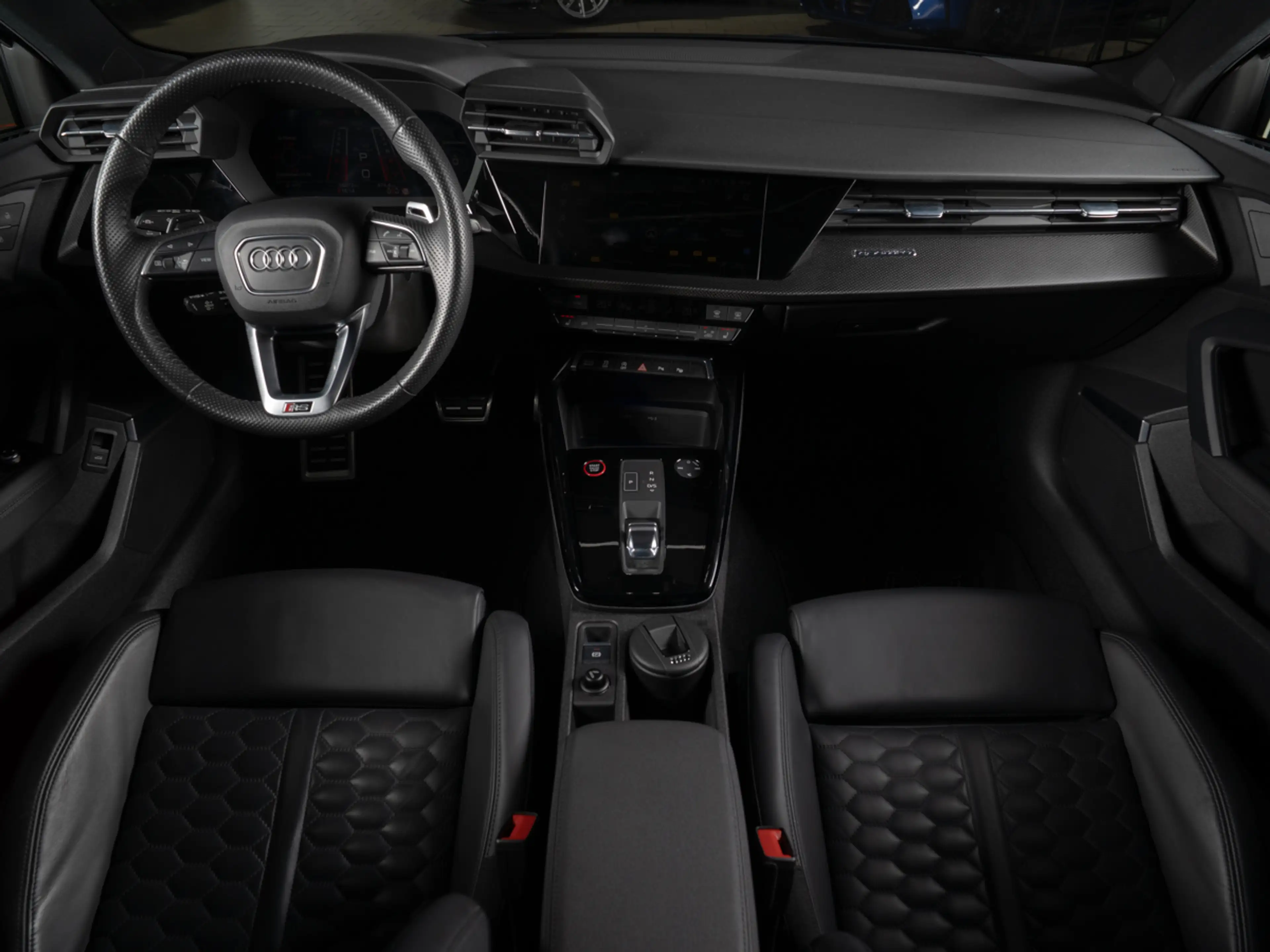 Audi RS3 RS 3 2.5 TFSI quattro Limousine  *SPORTAGA*MATRIX* — photo 15