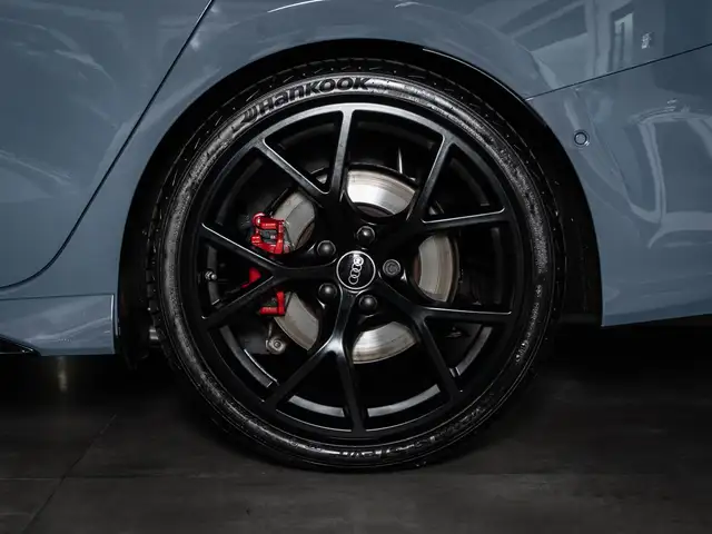 Audi RS3 view 6