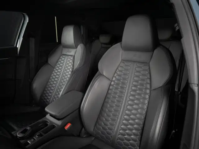 Audi RS3 view 12