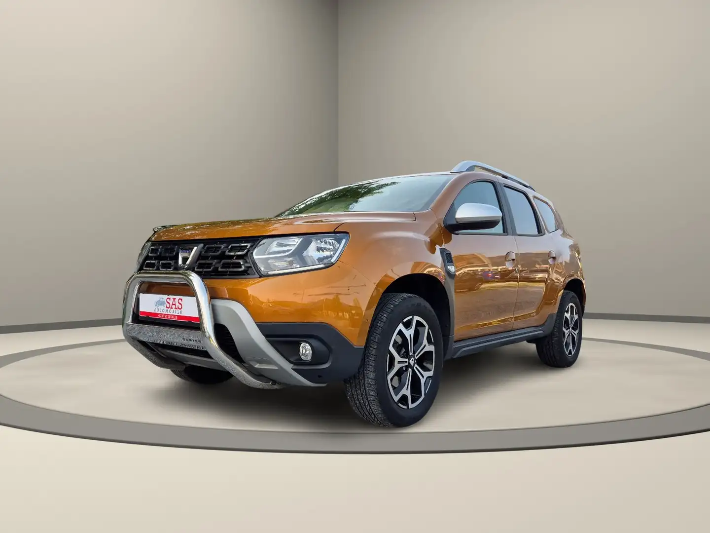 Dacia Duster Prestige Orange - 1