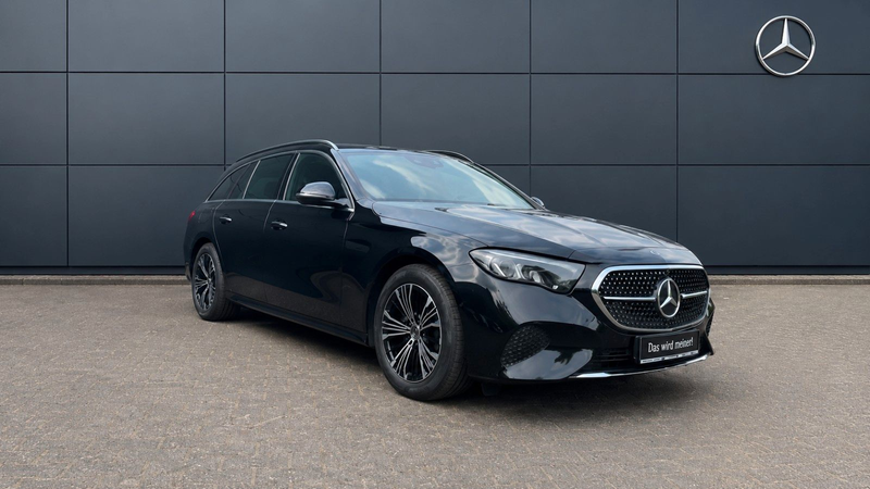 Mercedes-Benz E 220 T d Avantgarde Advanced/AHK/Carplay/Distr. — photo 3
