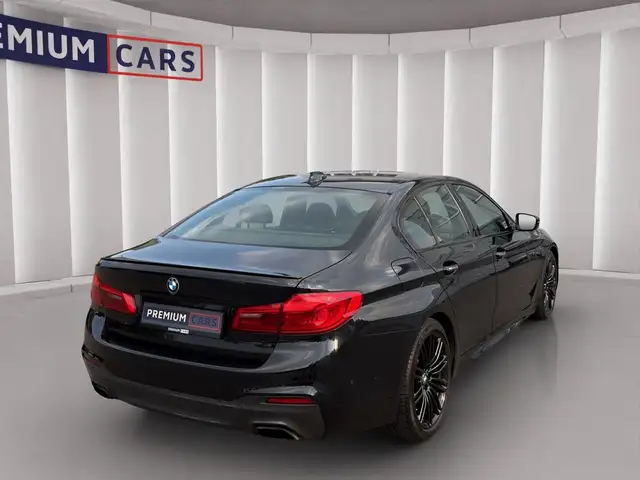BMW 5 Series view 5