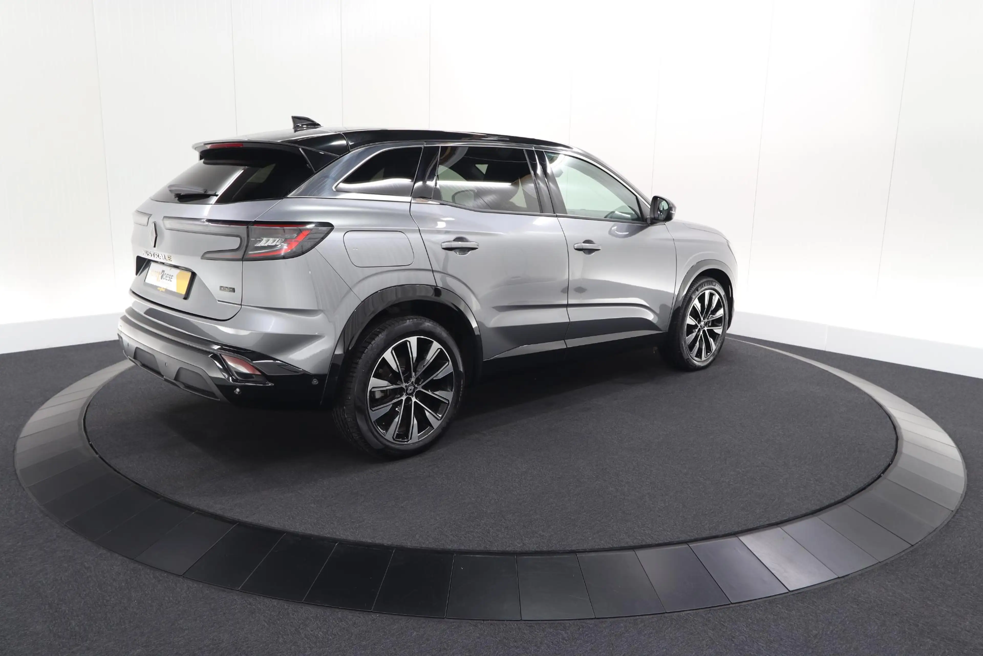 Renault Austral 1.2 E-Tech full hybrid 200 techno | 1500 KG Trekge — photo 14