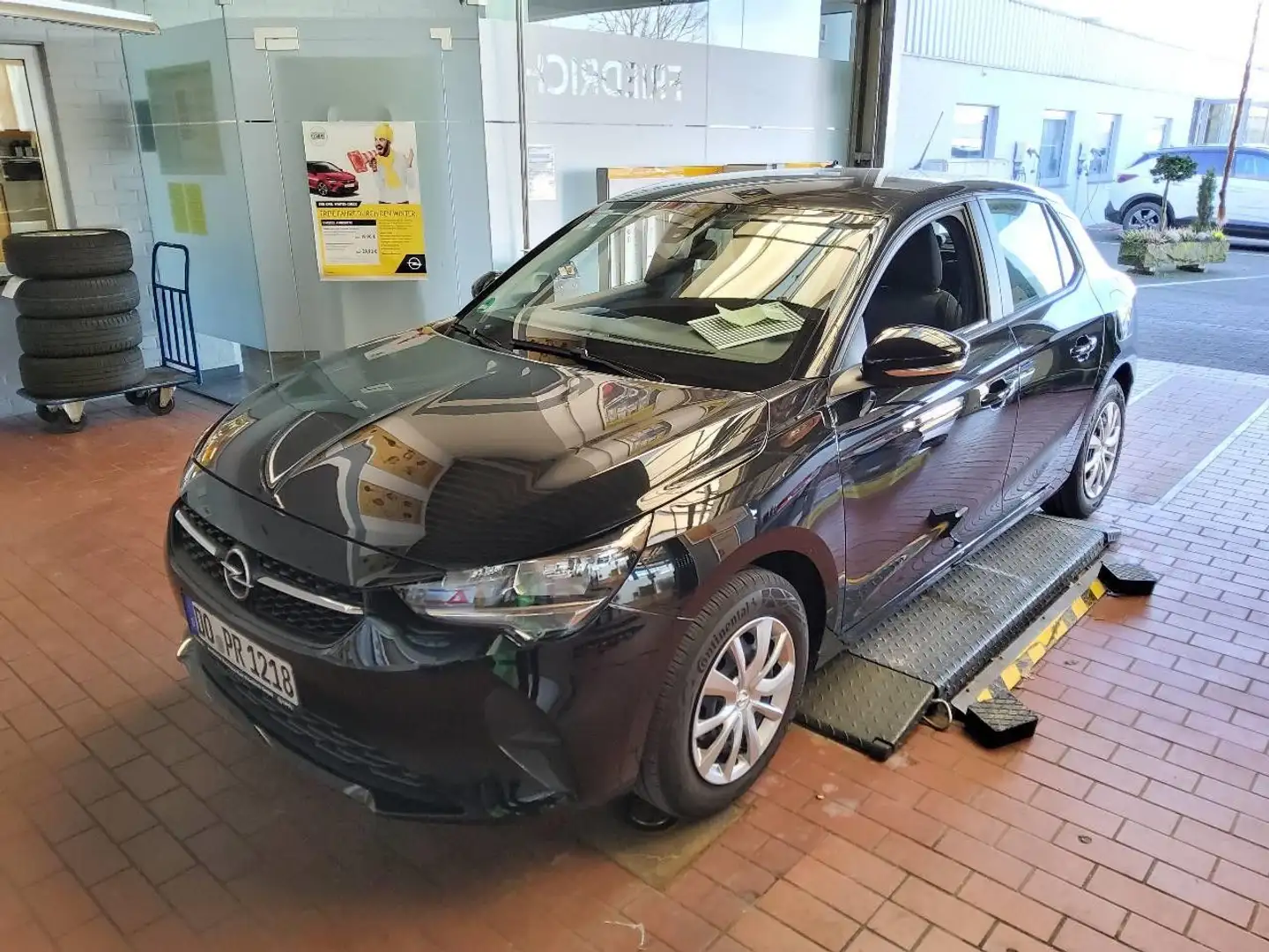 Opel Corsa F 1.2  [Euro6d] S/S 5-T Edition Zwart - 1