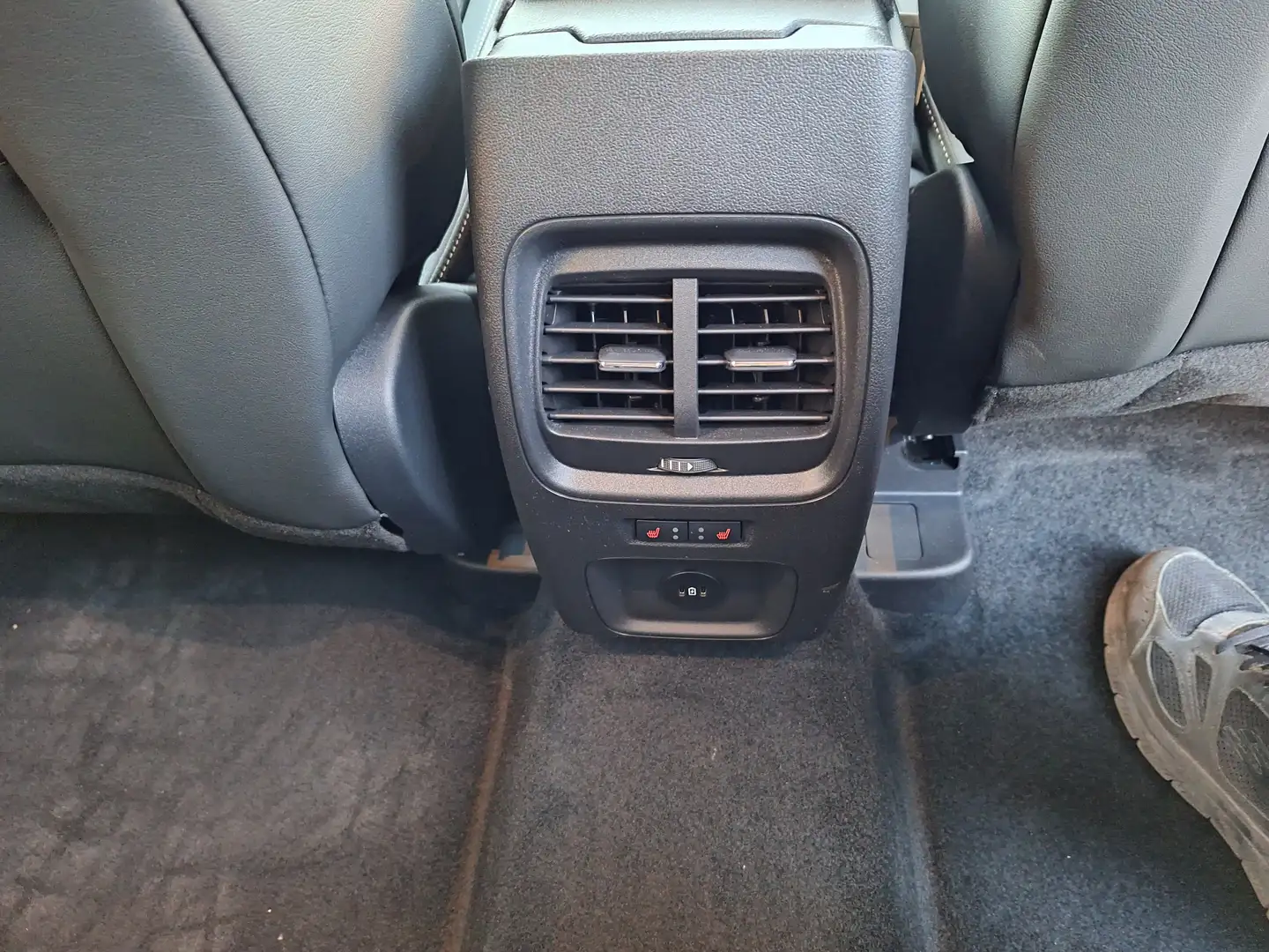 Ford Kuga Kuga 2,5 Duratec PHEV Active X Aut. Active X Grün - 2