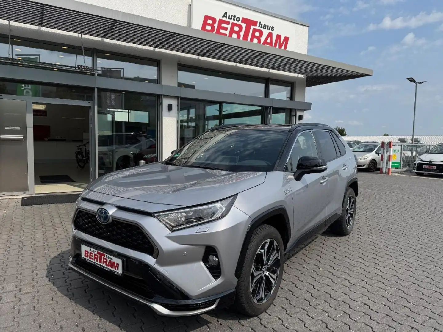 Toyota RAV 4 Plug-in Hybrid 4x4 - 1