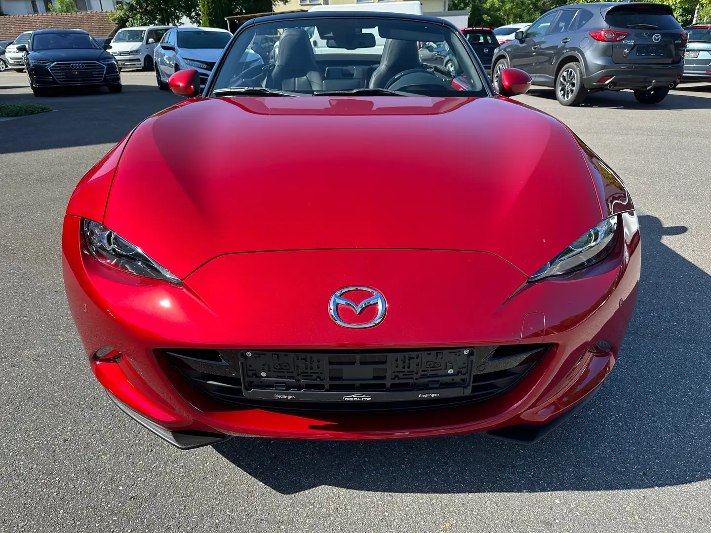 Mazda MX-5 Sports-Line Rood - 2