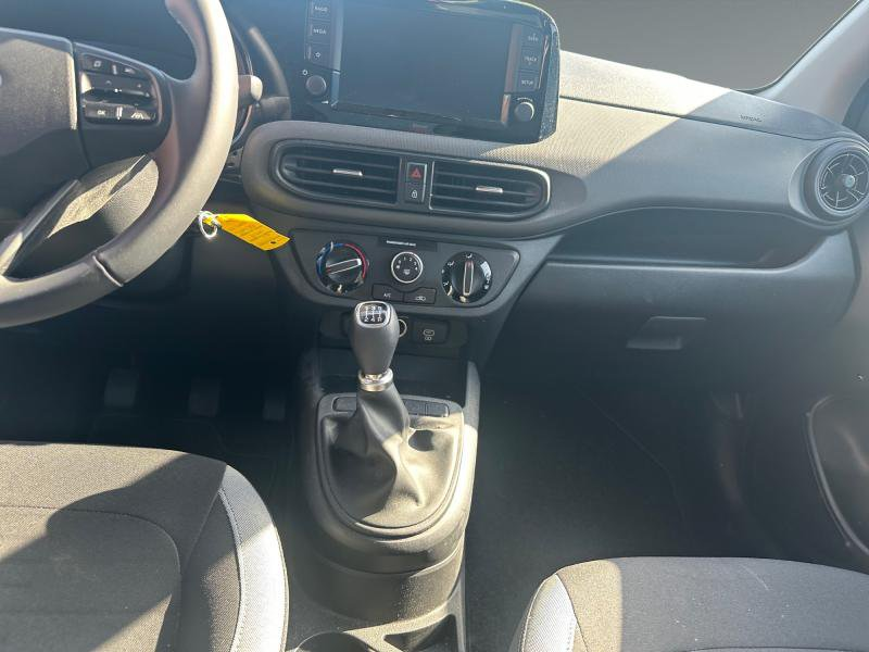 Hyundai i10 Twist — photo 7