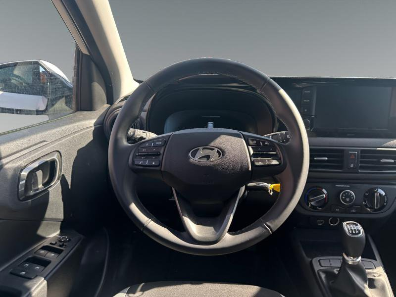 Hyundai i10 Twist — photo 14