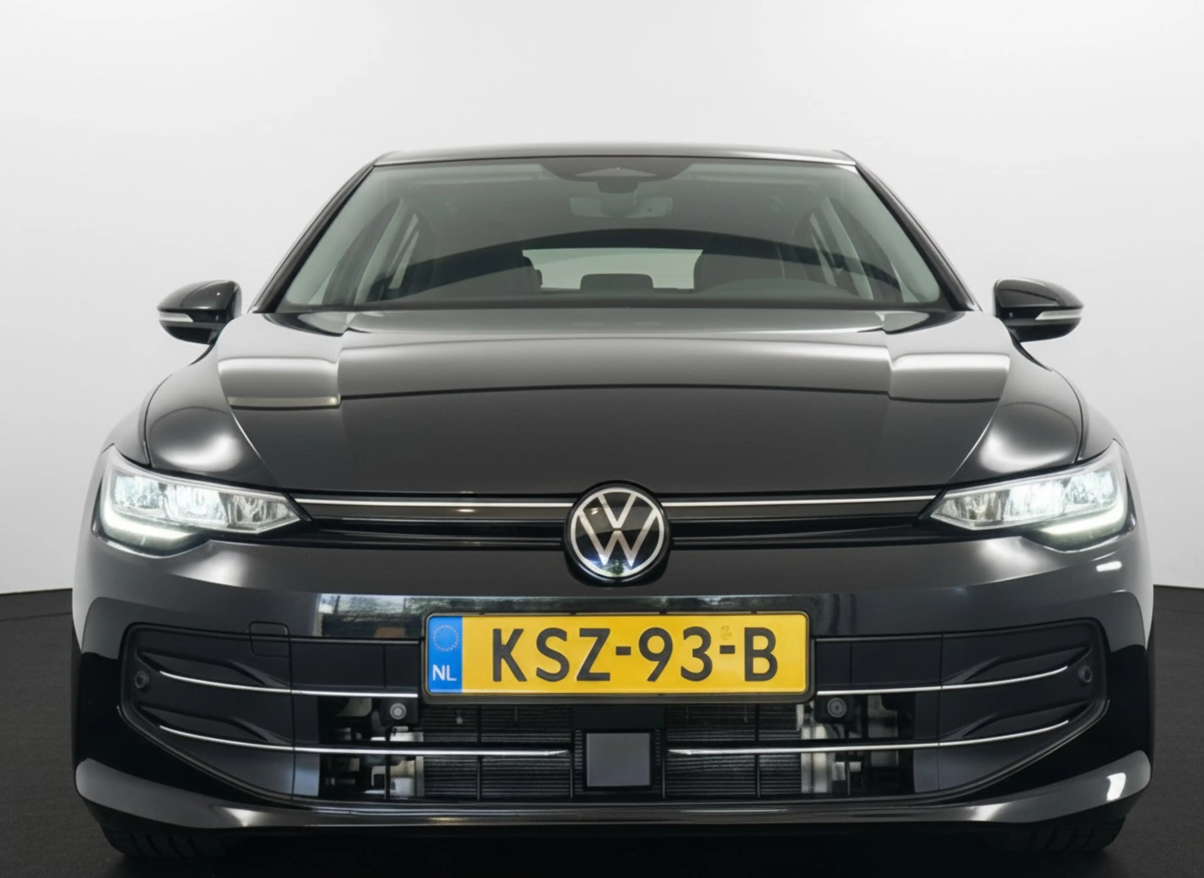 Volkswagen Golf 1.5 eHybrid 204PK [PHEV] LIFE NAVI/CARPLAY/CAMERA/ — photo 2