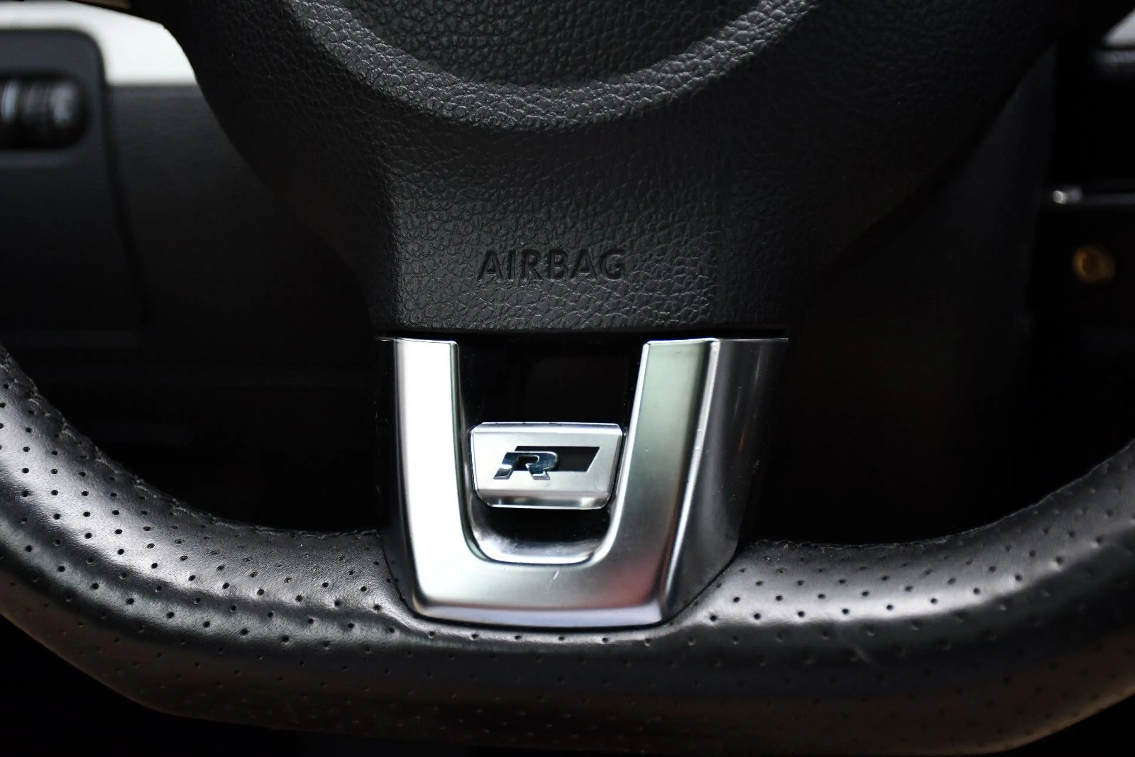 Volkswagen Scirocco 1.4 TSI R-Line Pano 75Tkm Navi PDC — photo 13