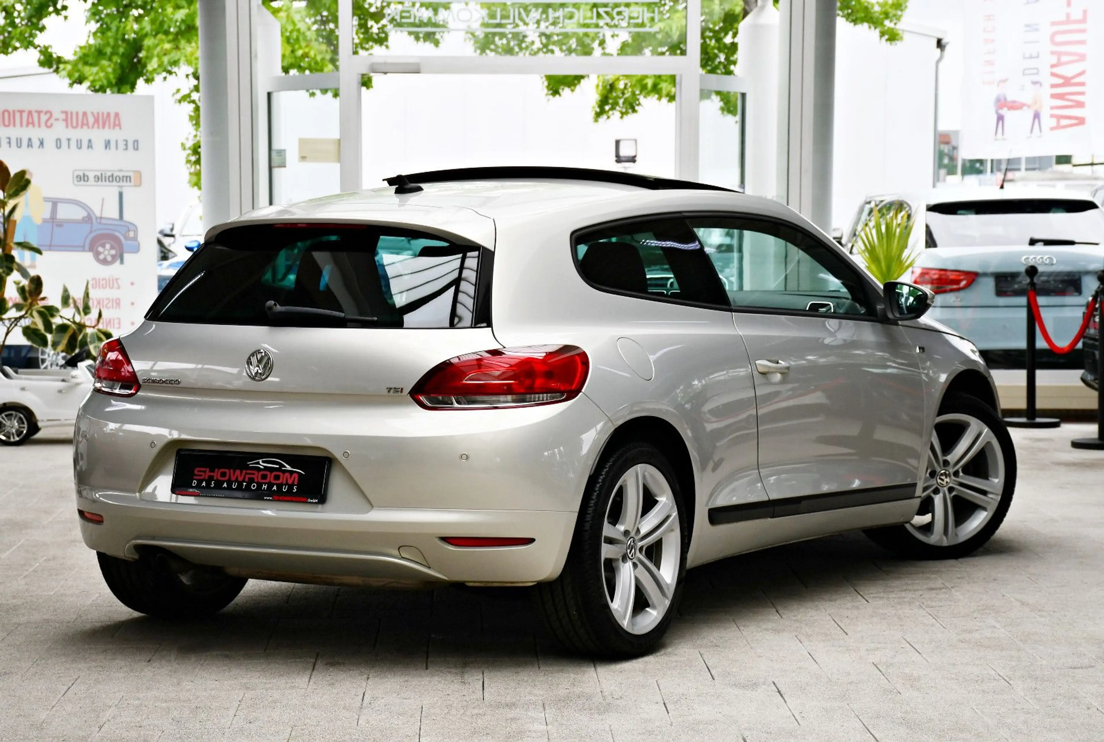 Volkswagen Scirocco 1.4 TSI R-Line Pano 75Tkm Navi PDC — photo 2