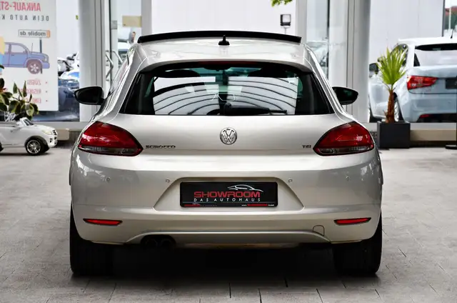 Volkswagen Scirocco view 6