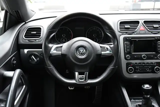 Volkswagen Scirocco view 10