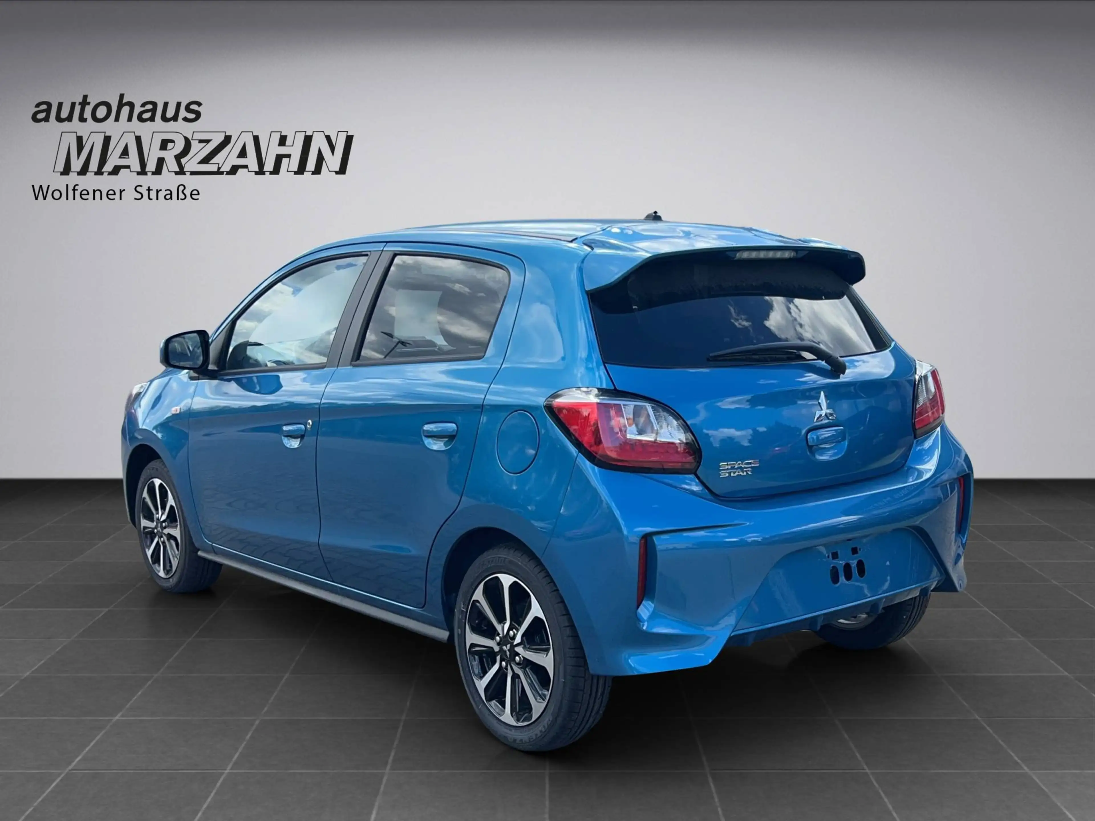 Mitsubishi Space Star Select — photo 5