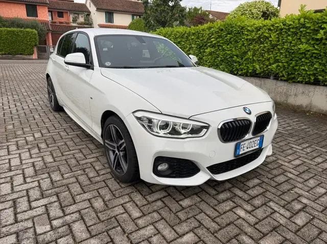 BMW 120 Serie 1 120d Xdrive Msport - Book service BMW