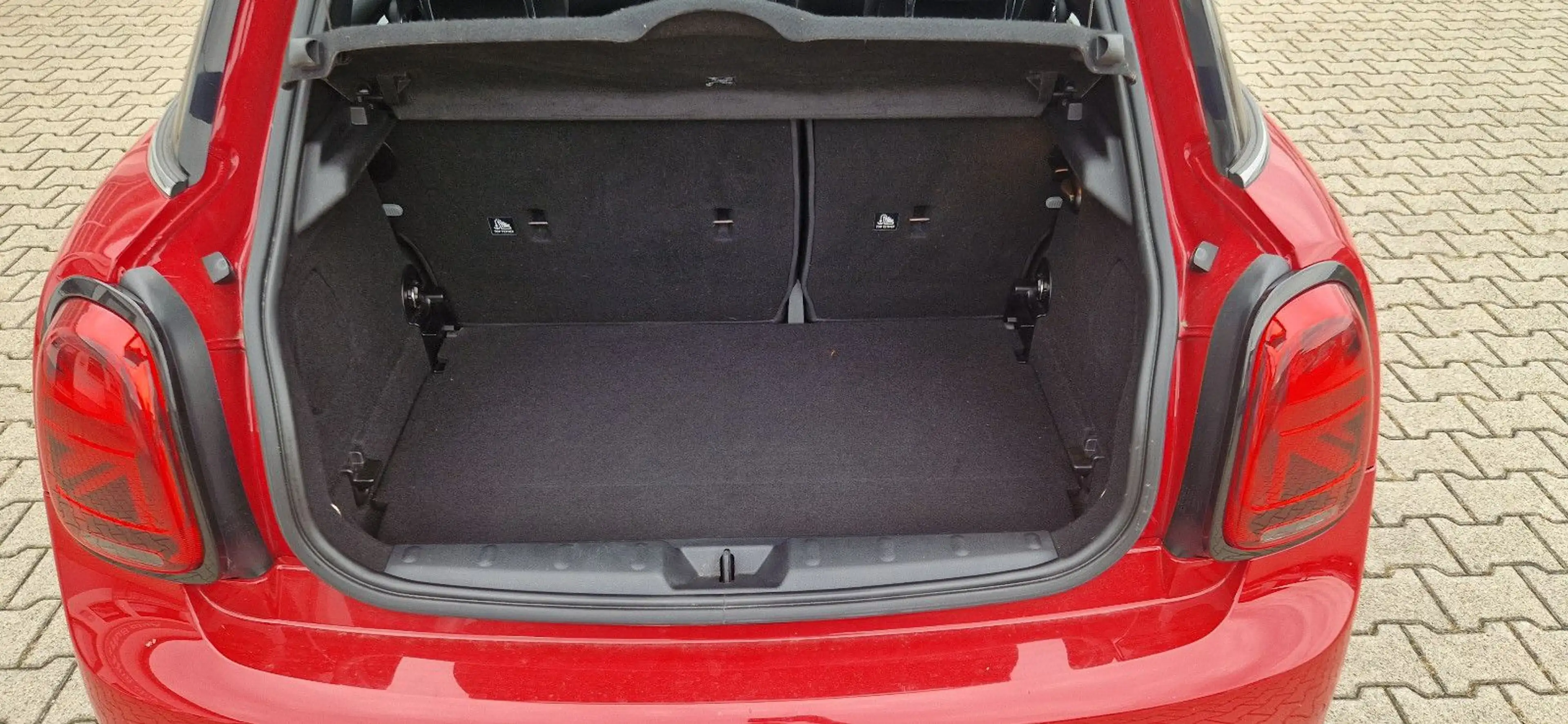MINI Cooper S COOPER S Mini Cooper S John Cooper Works Trim — photo 13