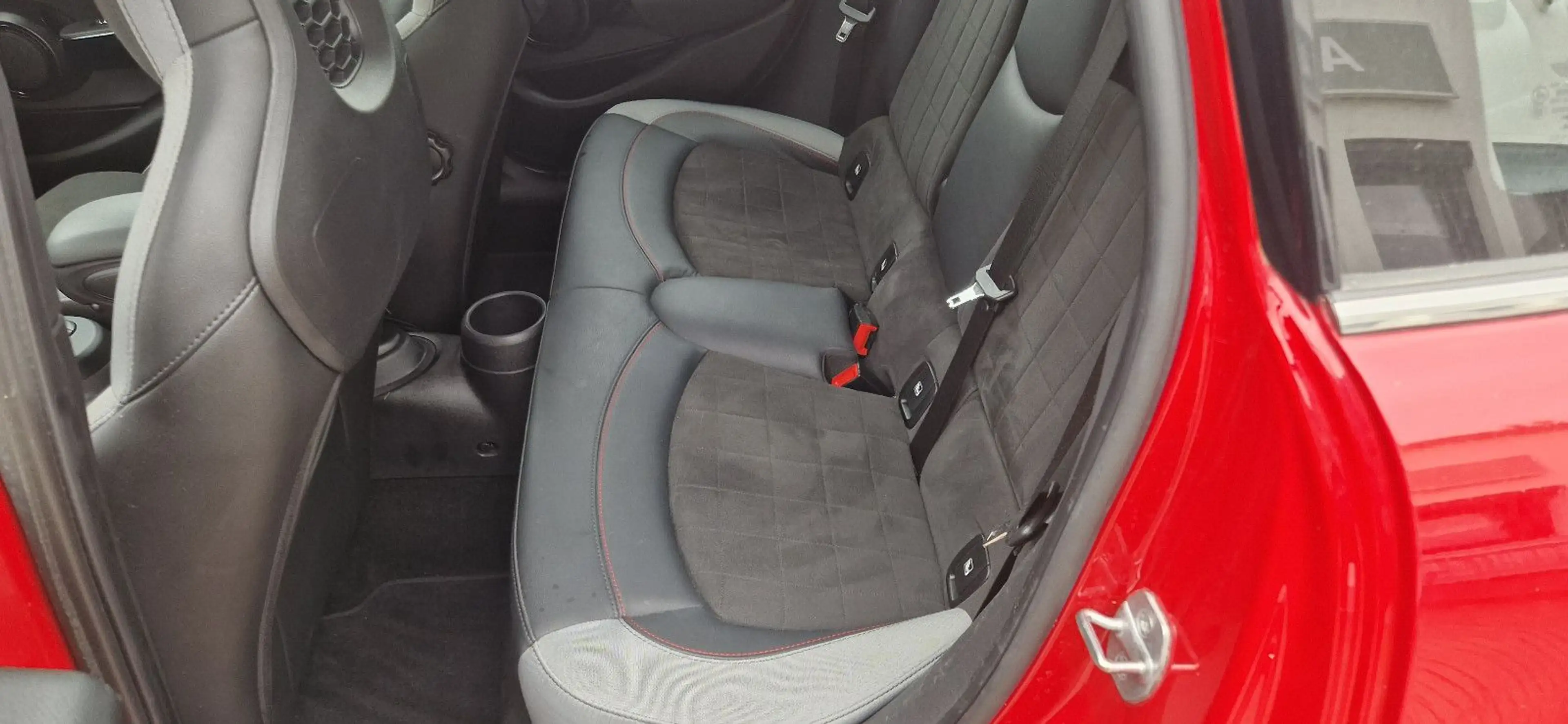 MINI Cooper S COOPER S Mini Cooper S John Cooper Works Trim — photo 11