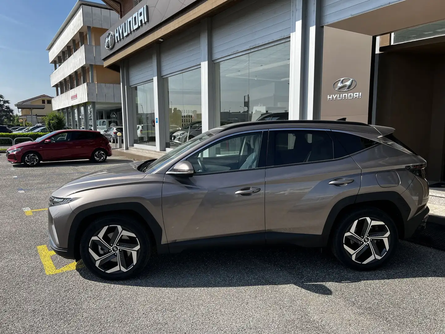 Hyundai TUCSON 1.6 PHEV 4WD aut. Exellence + Lounge Pack Marrone - 2
