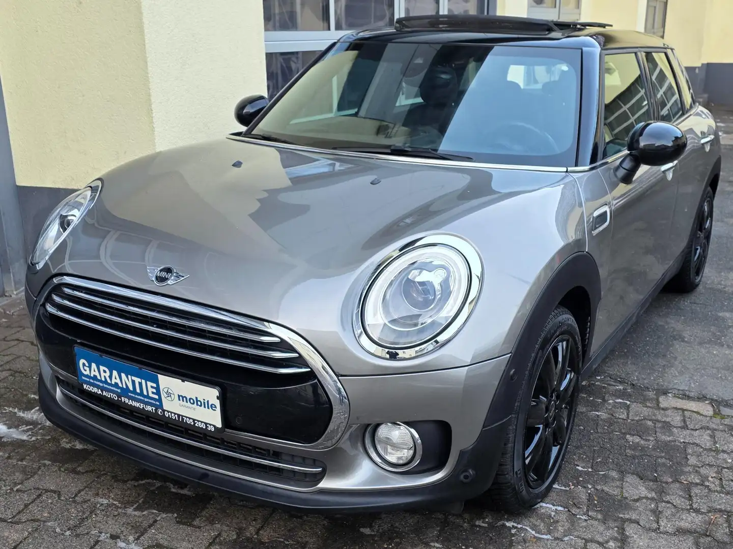 MINI Cooper Clubman Aut* Navi* Pano* Garantie* LED* PDC Grau - 1