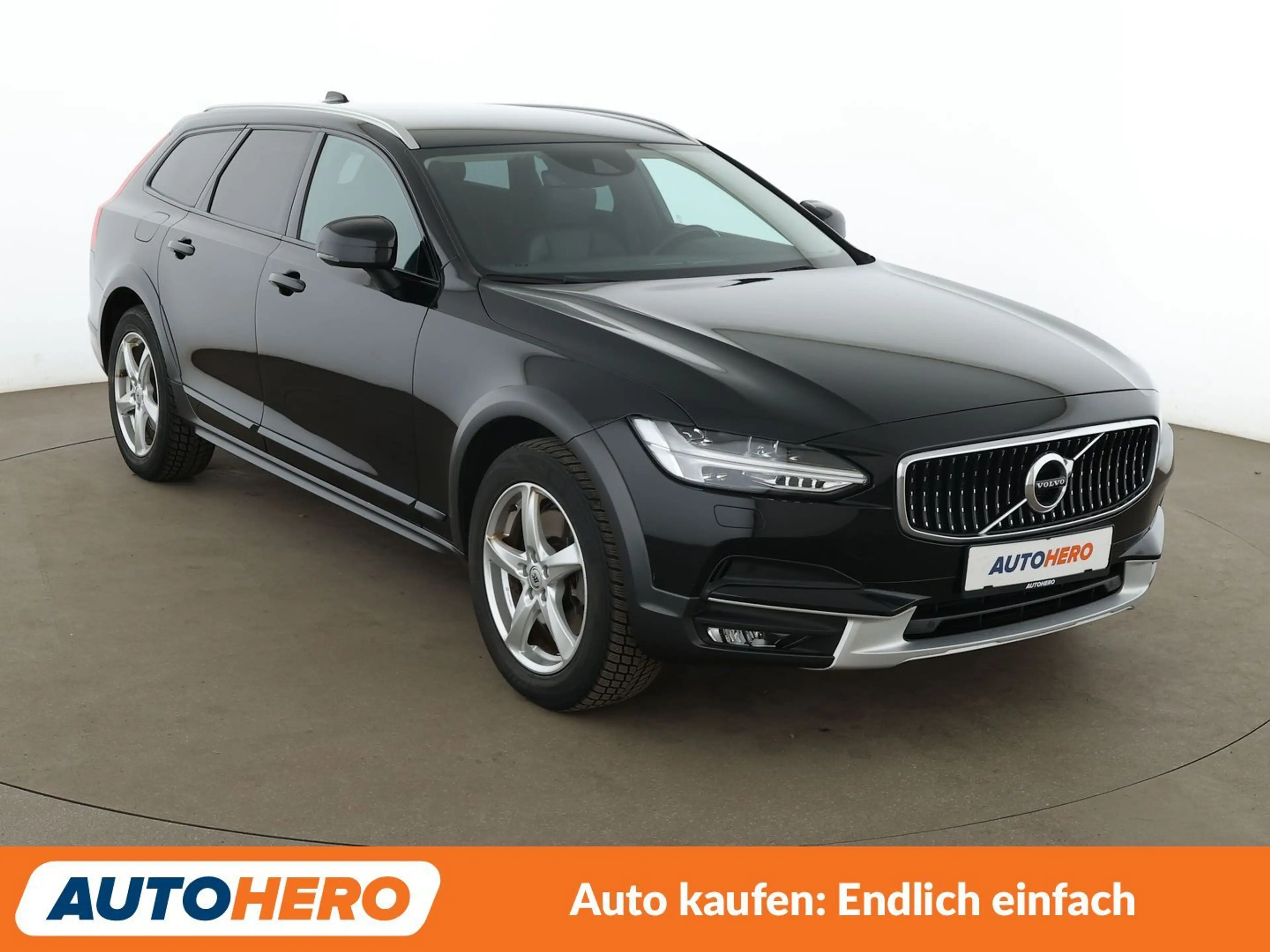 Volvo V90 Cross Country 2.0 D4 AWD Aut.*NAV*LED*TEMP*PDC*ALU*KLIMA* — photo 8