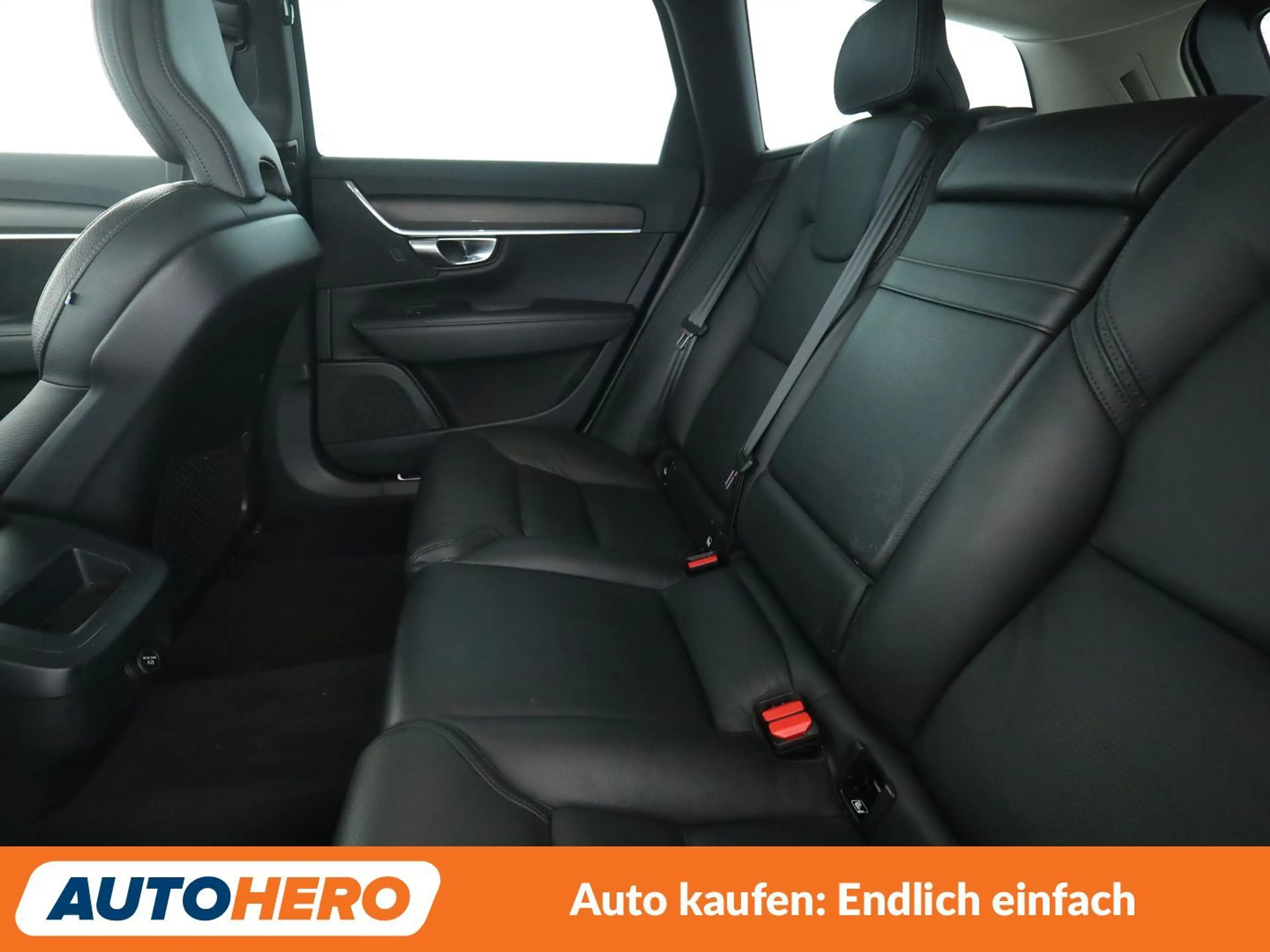 Volvo V90 Cross Country 2.0 D4 AWD Aut.*NAV*LED*TEMP*PDC*ALU*KLIMA* — photo 14
