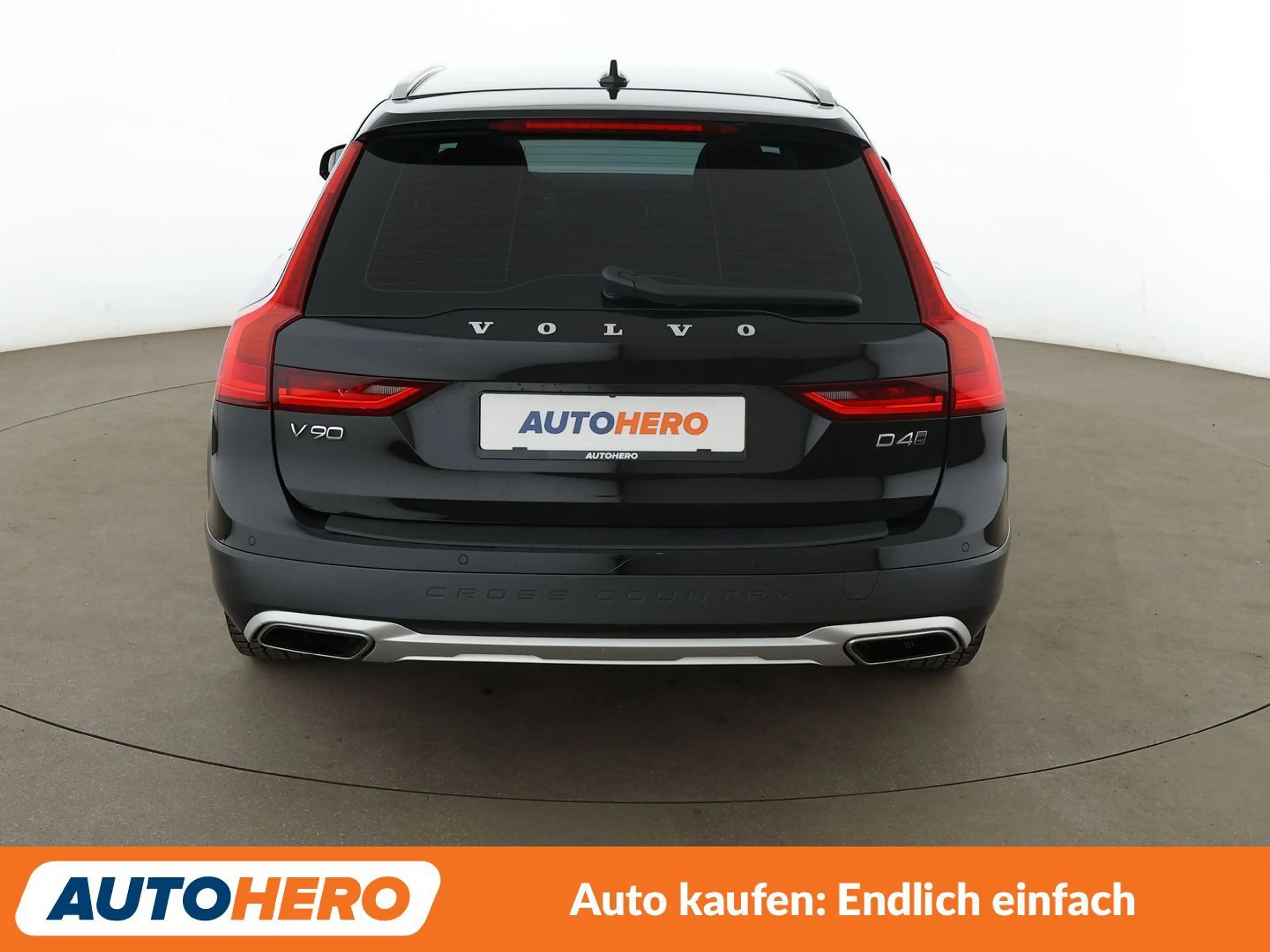 Volvo V90 Cross Country 2.0 D4 AWD Aut.*NAV*LED*TEMP*PDC*ALU*KLIMA* — photo 5