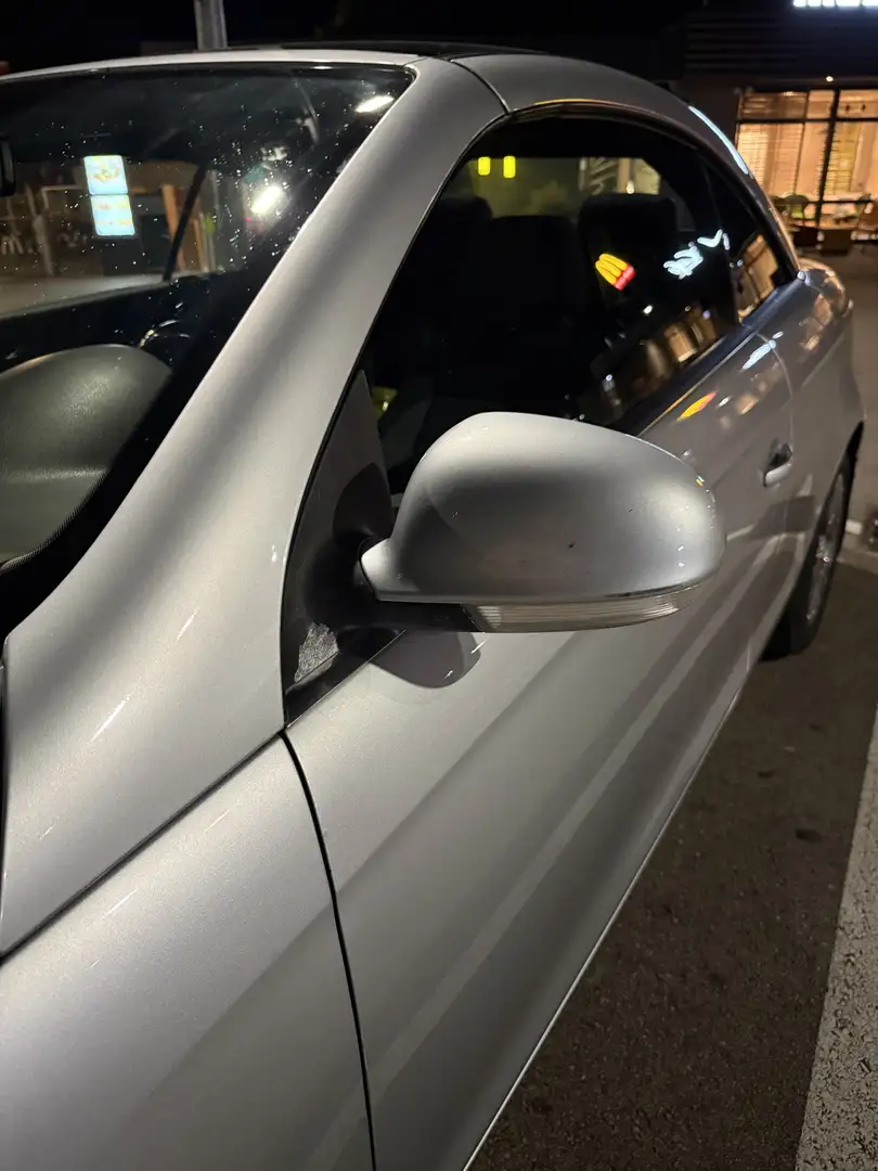 Volkswagen Eos 1.6 FSI - 2