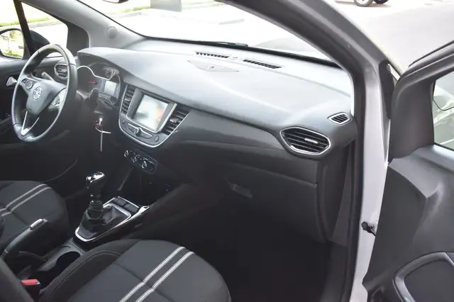 Opel Crossland view 13