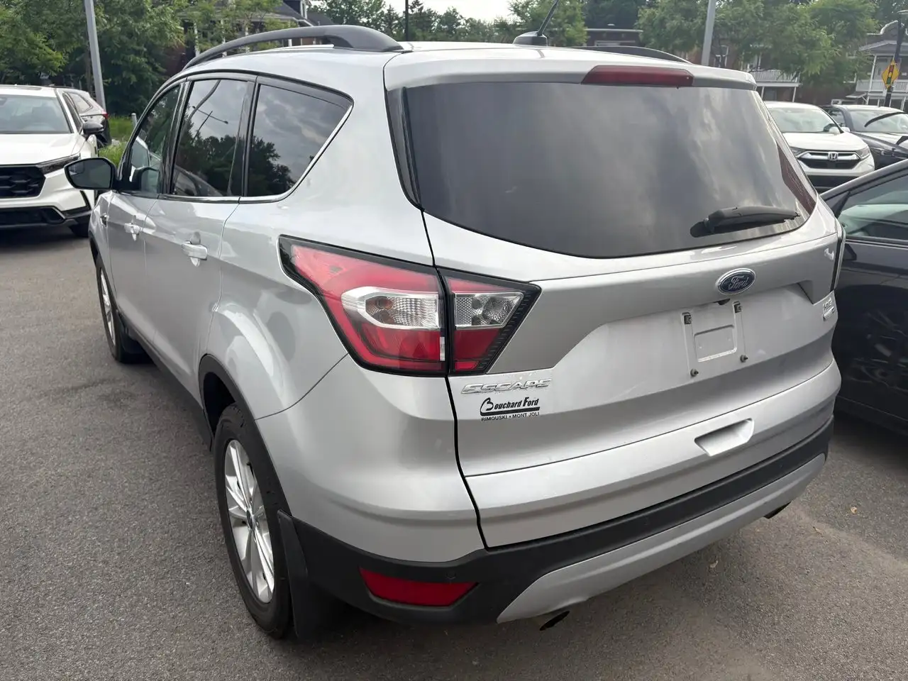 Ford Escape снимка Ford Escape
