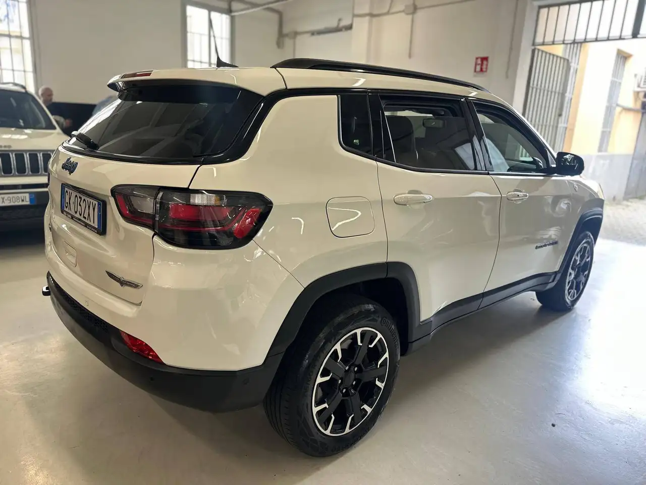 Jeep Compass II 2021 1.3 turbo t4 phev Trailhawk 4xe auto, миниатюра 4