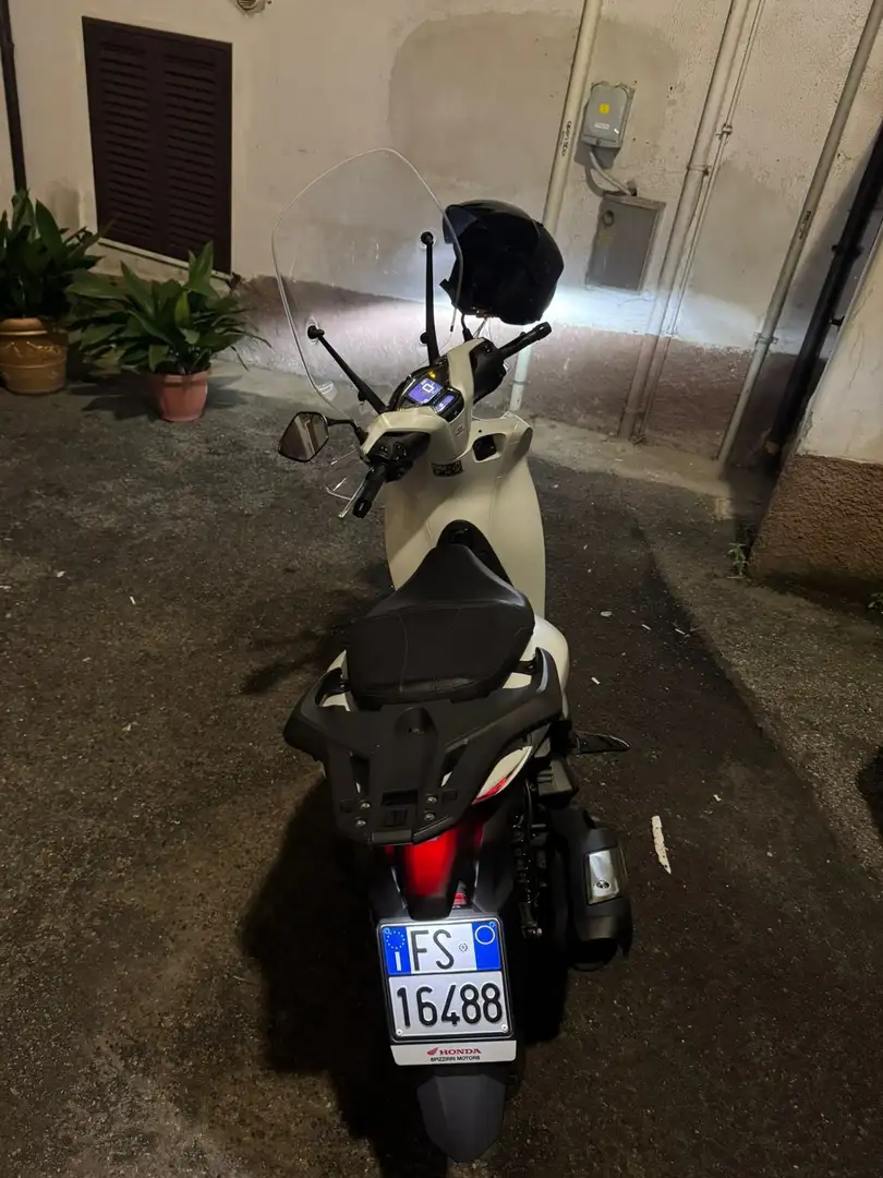 Honda SH 150 Blanco - 2