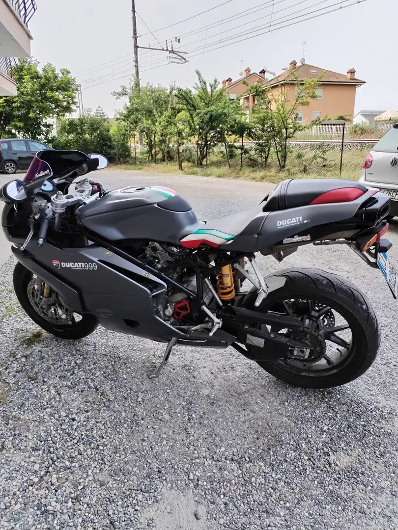 Ducati 999 Testa Stretta - 1