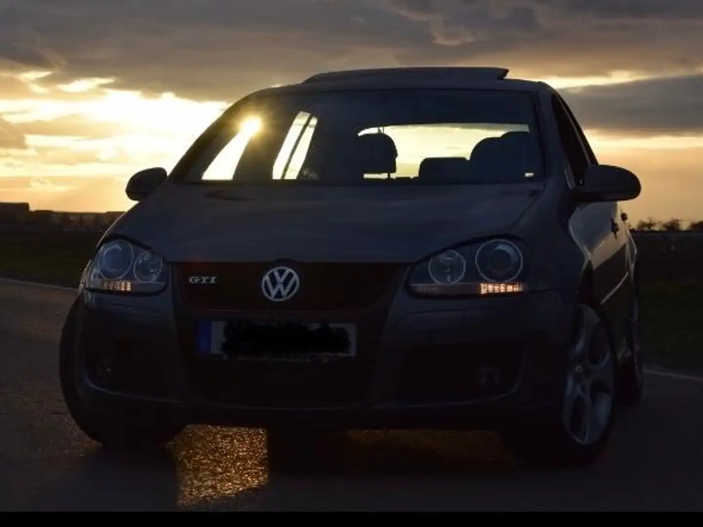 Volkswagen Golf GTI Golf V 5-Türer 2.0 DSG Gris - 1