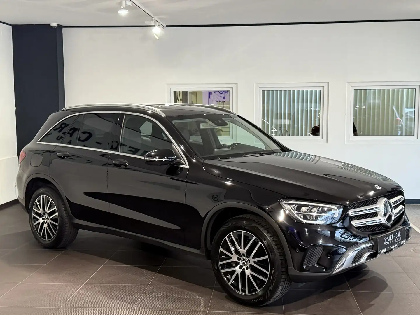 Mercedes-Benz GLC 220 d 4Matic AMG *Led-360°-2.HD.-19* Schwarz - 2
