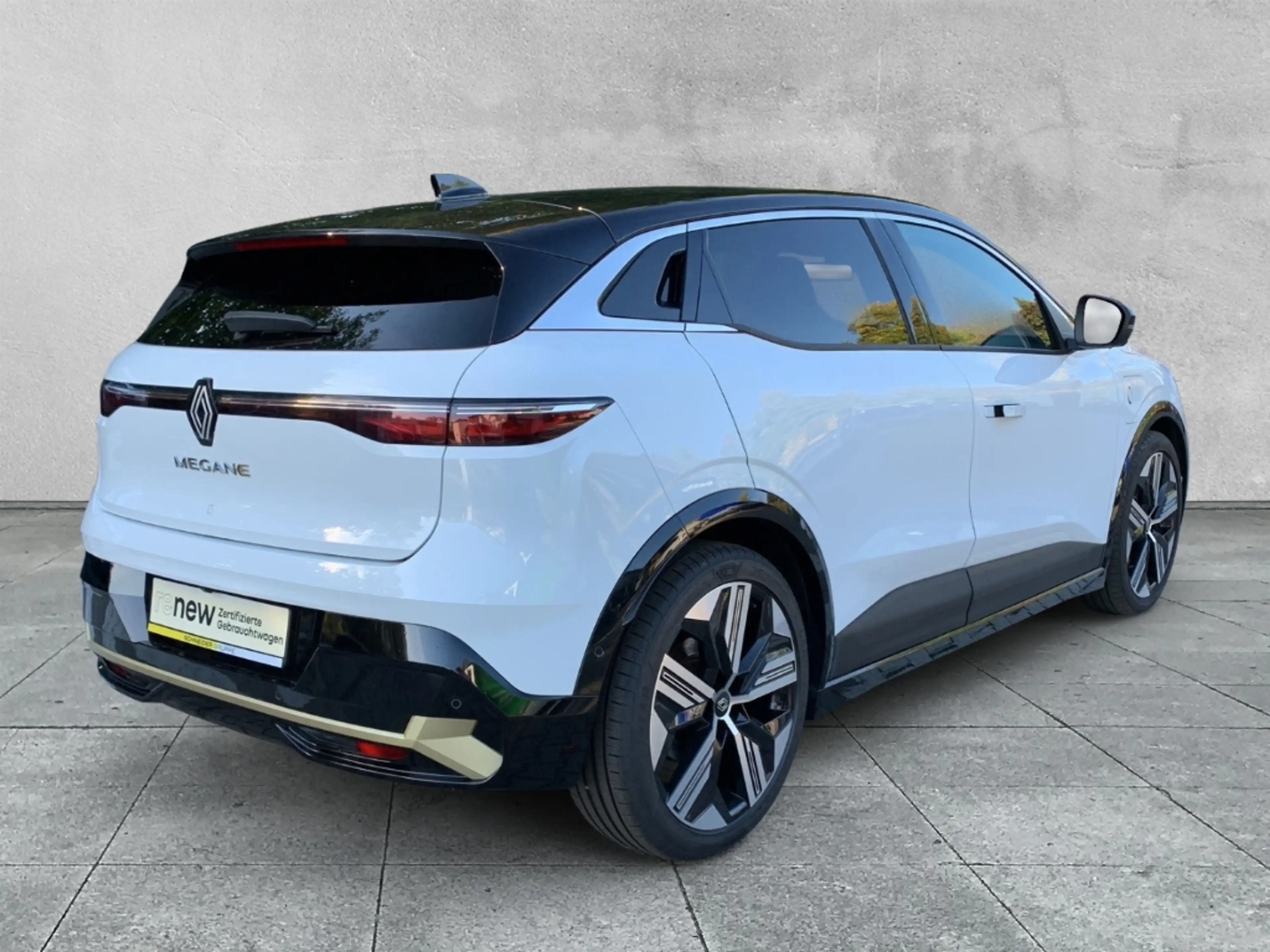 Renault Megane E-Tech ICONIC 220hp AUTOM+NAVI+LED+SHZ — photo 5