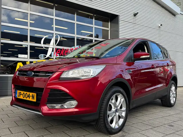 Ford Kuga 1.5 Titanium 150 PK - Navigatie I Leer I Airco I P