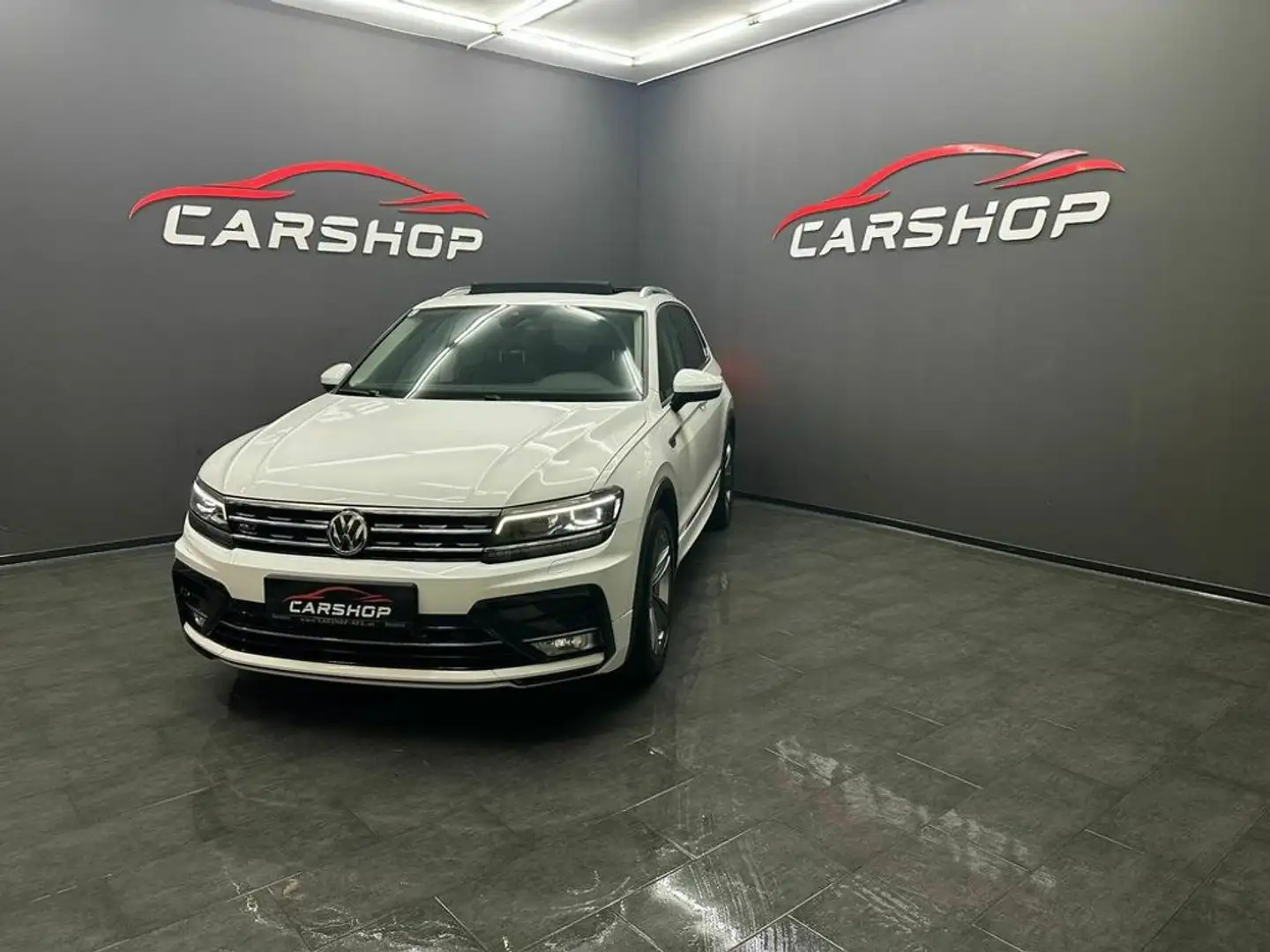 Volkswagen Tiguan R-Line Highline  4Motion DSG Blanc - 2
