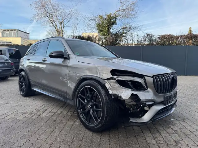 Mercedes-Benz GLC 63 AMG 4Matic Edition 1 /Airbags zu/Unfall