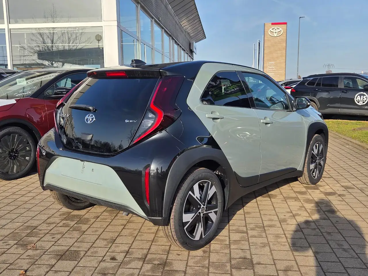 Toyota Aygo X 1.5 HEV TEAMPLAYER CVT Sitzheizung 6