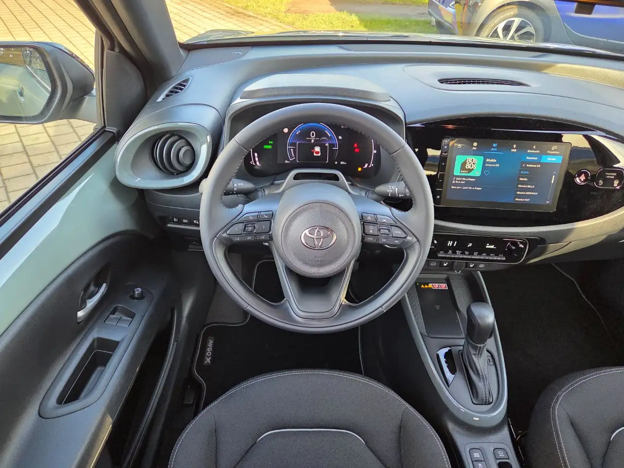 Toyota Aygo X 1.5 HEV TEAMPLAYER CVT Sitzheizung 9