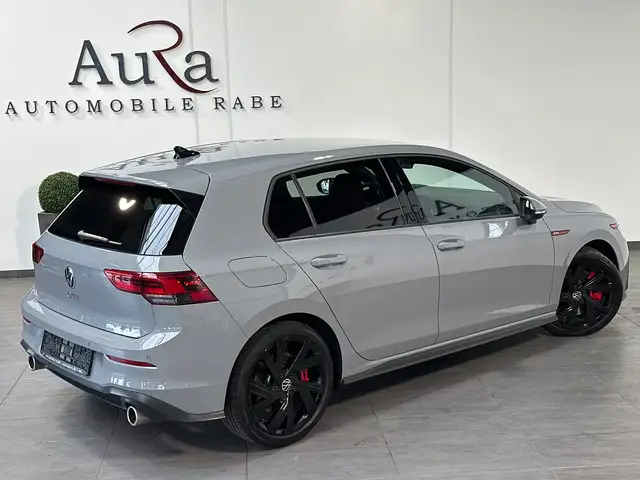 Volkswagen Golf view 5