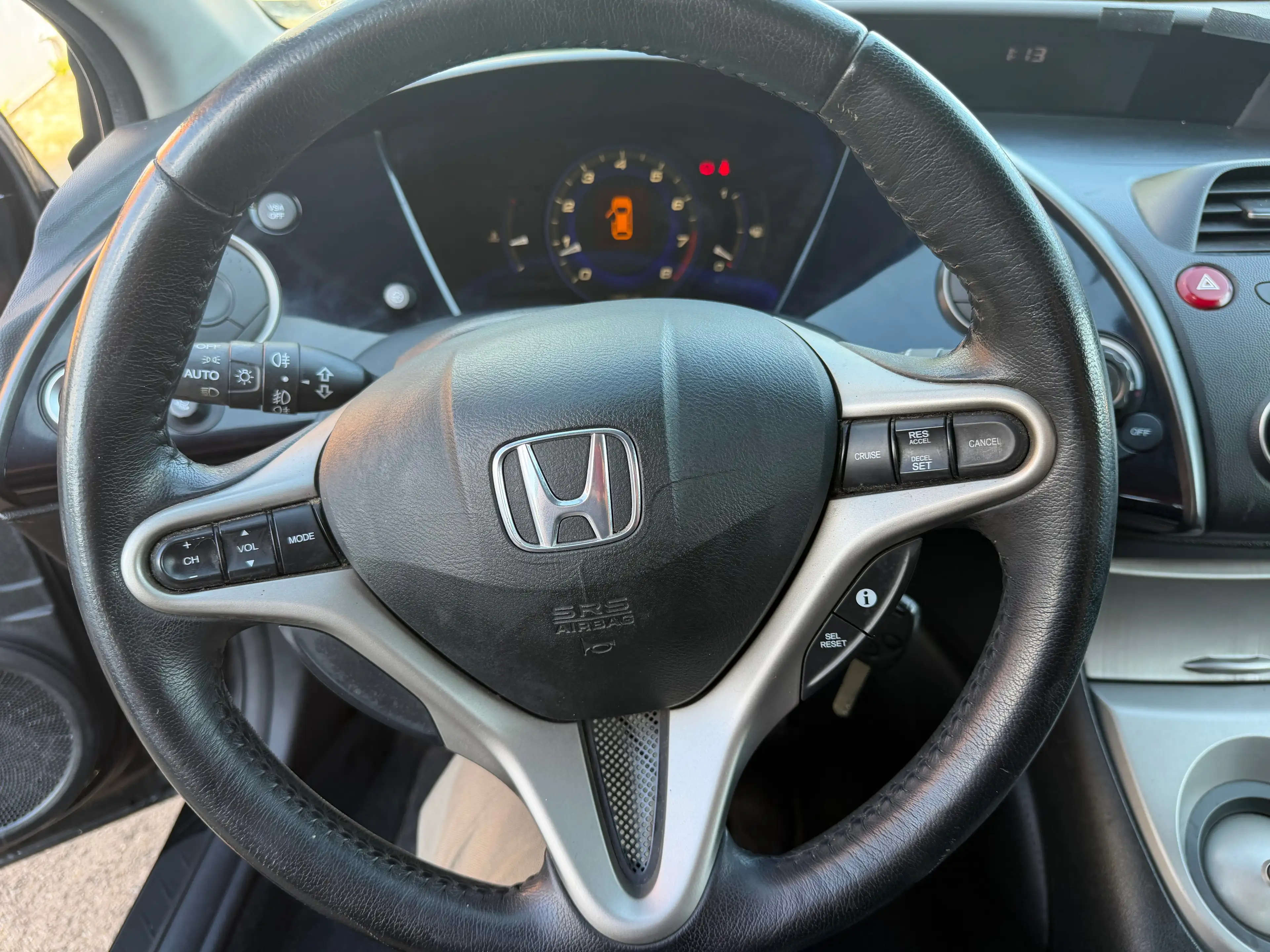 Honda Civic 1.8i 16v VTEC Sport **Garantie** — photo 13