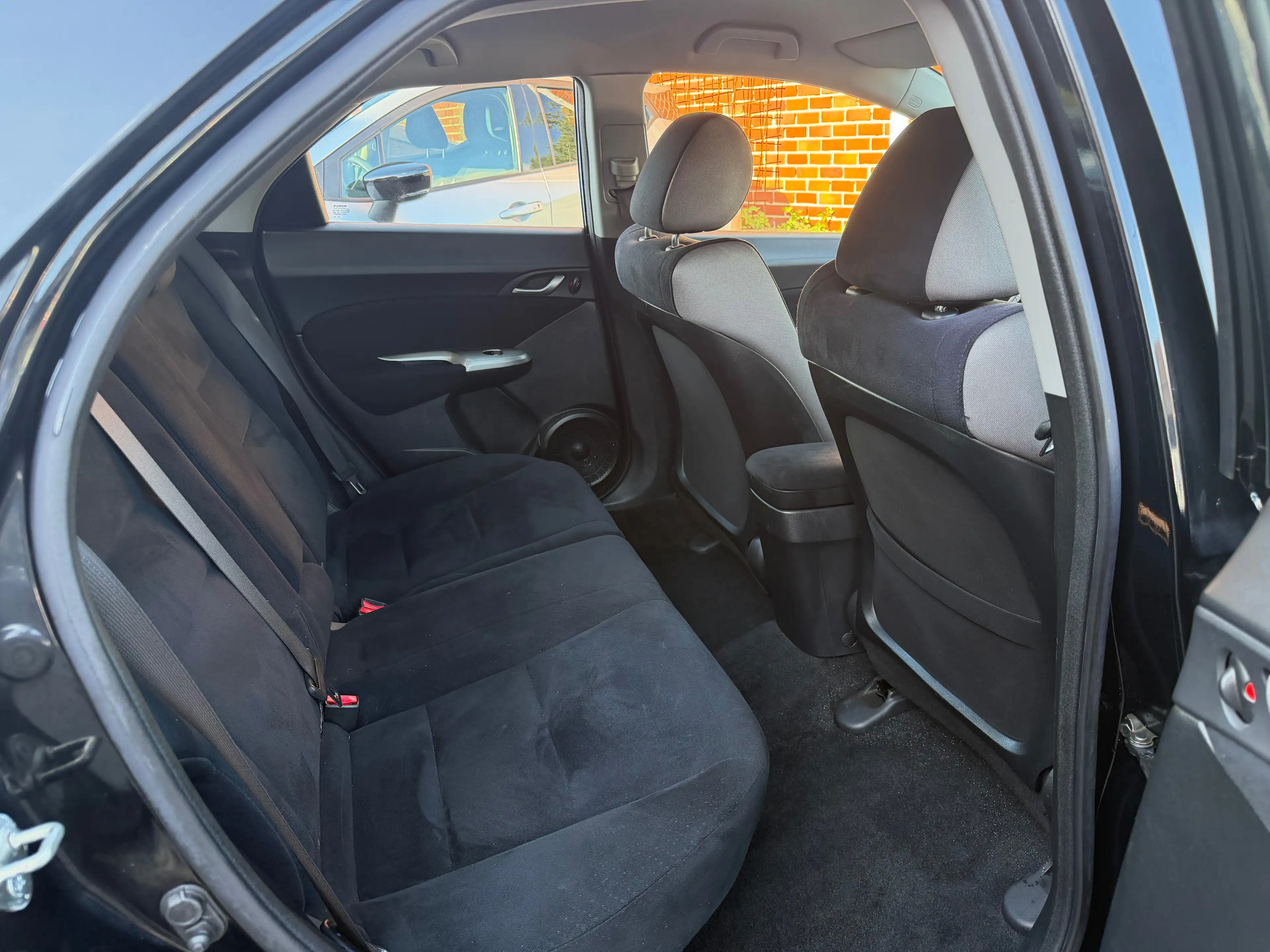 Honda Civic 1.8i 16v VTEC Sport **Garantie** — photo 8