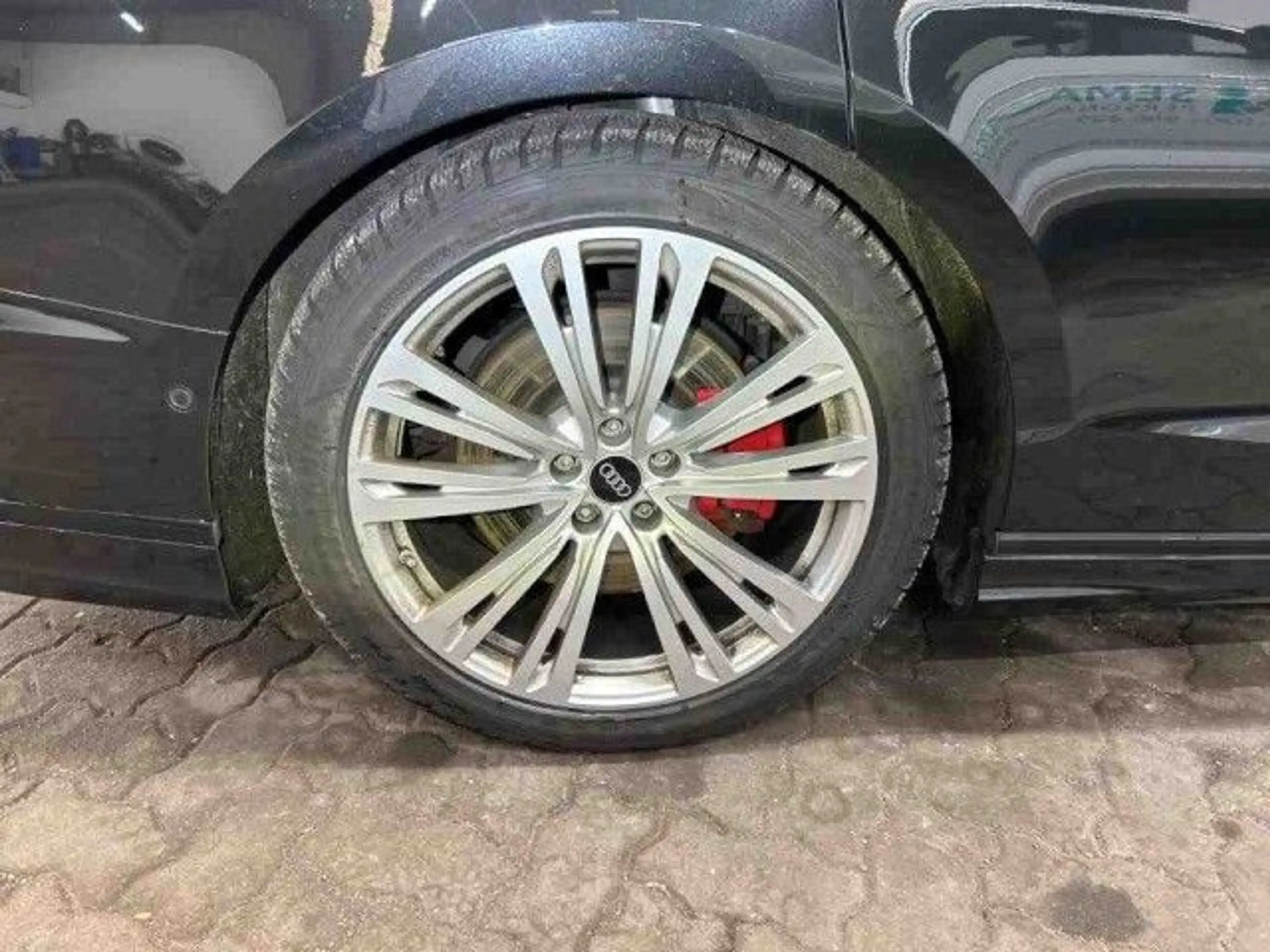 Audi S8 Lim 4.0 quattro MATRIX+B&O+PANO+AHK+STDHZ+HUD — photo 11