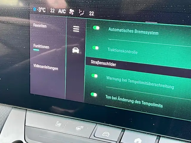 Opel Astra view 22