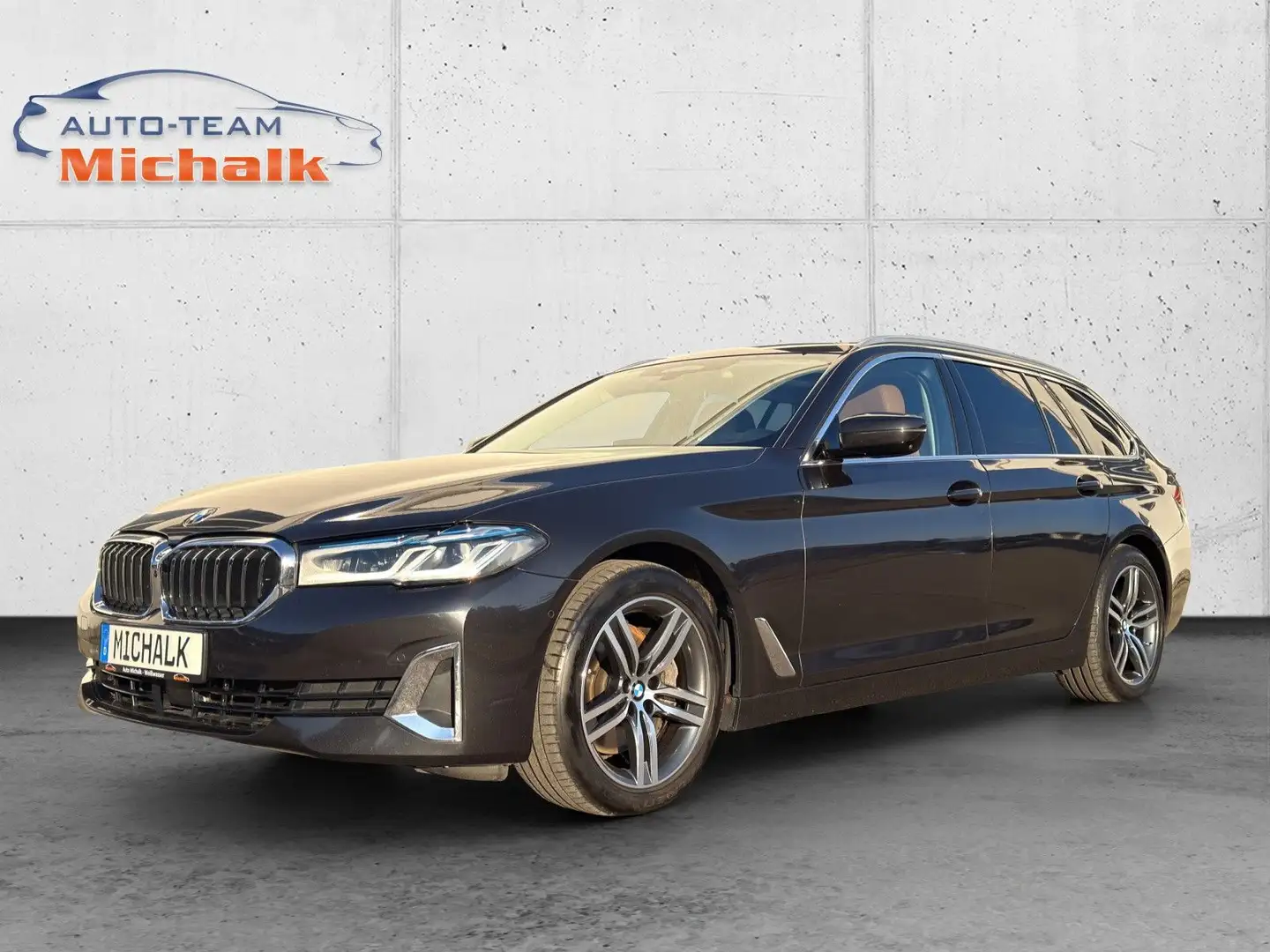 BMW 540 xD Luxury Line Pano Area View Standheizung Gris - 1